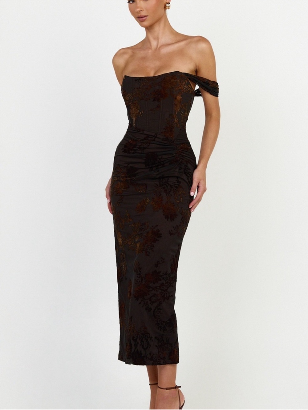 Showpo Off-Shoulder Chocolate Brown Floral Maxi Dress - Picture 4 of 4